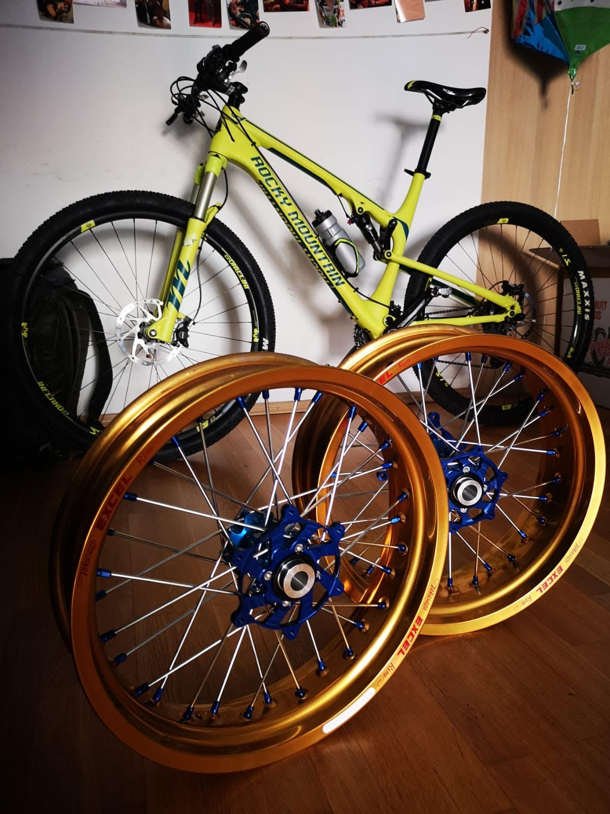 Excel Takasago Rims Supermoto 17" Kolesá GOLD- Farebnosť voliteľná