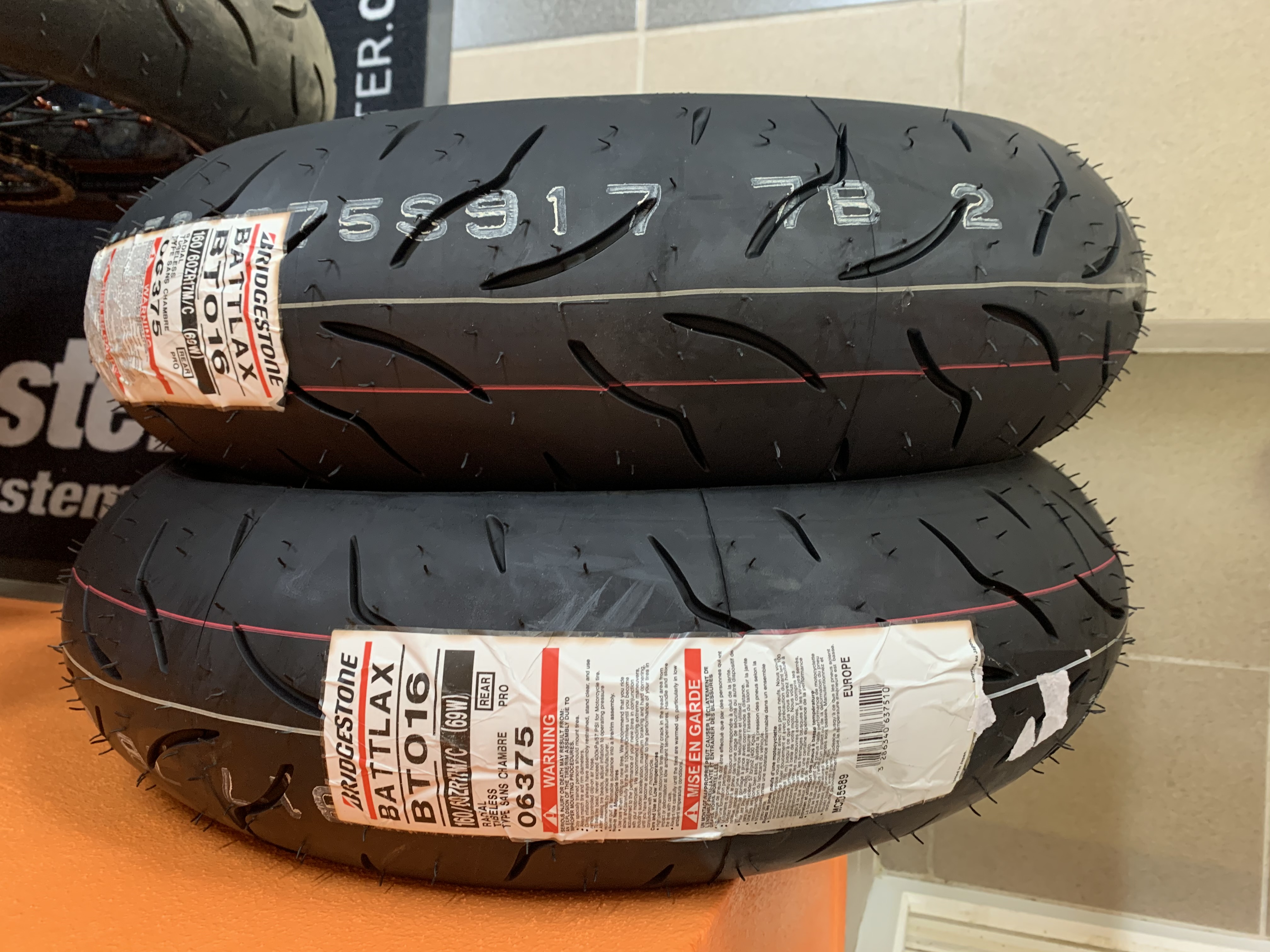 Zadná 160/60/17 Bridgestone Battlax BT016 Pro